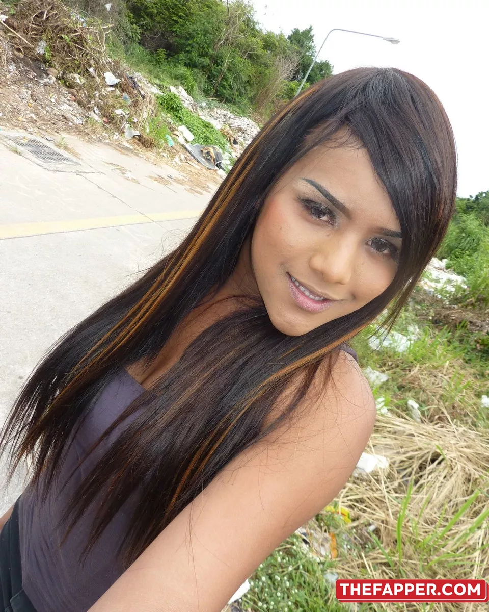 Gorgeous Amateur Shemale Pizza Doffs Her Mini Skirt To Stoke Cock In Public #2