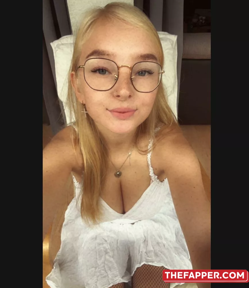  Blonde_vivi  Onlyfans Leaked Nude Image #xlULjVVWh3
