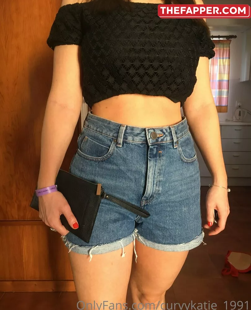  Curvykatie_1991  Onlyfans Leaked Nude Image #CNxuiUz0nC