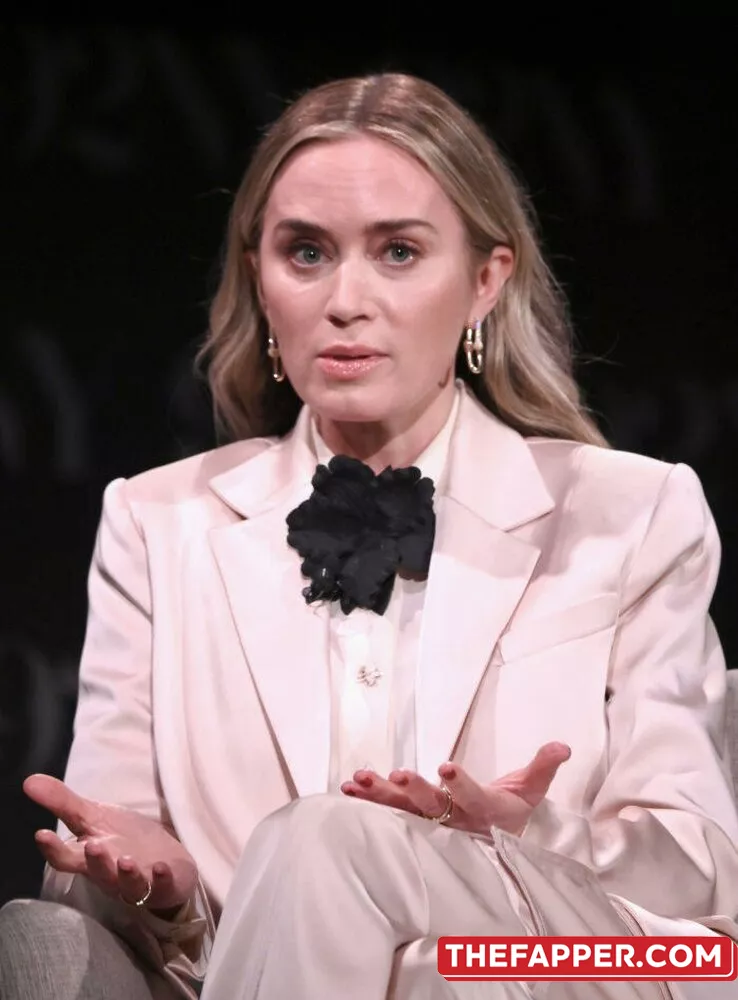  Emily Blunt  Onlyfans Leaked Nude Image #ZBZP2WBvpa