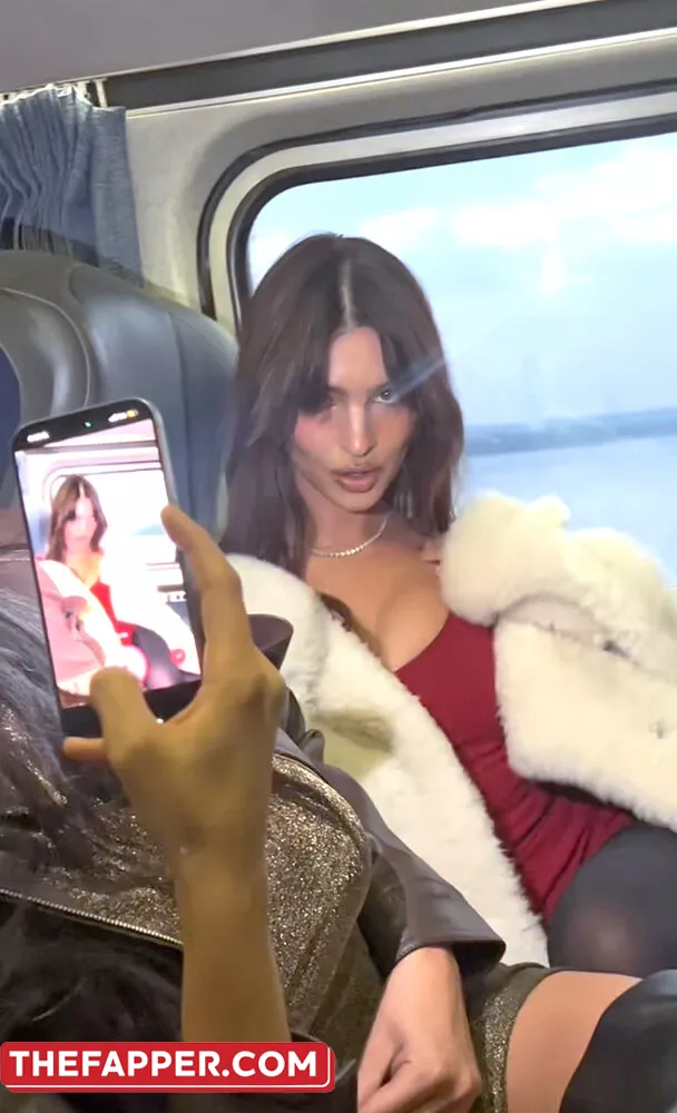  Emily Ratajkowski  Onlyfans Leaked Nude Image #0SjT1mBZVX