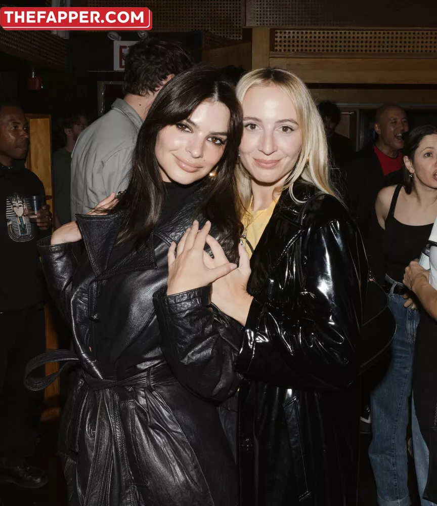  Emily Ratajkowski  Onlyfans Leaked Nude Image #2PVALYdTG8