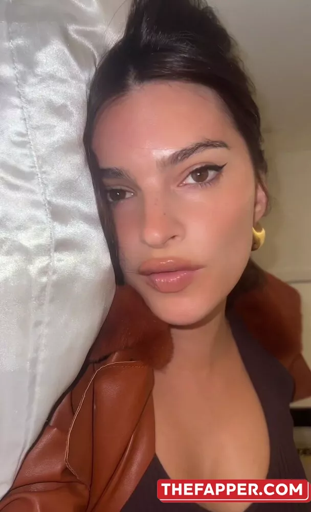  Emily Ratajkowski  Onlyfans Leaked Nude Image #6CBnaPBE1S