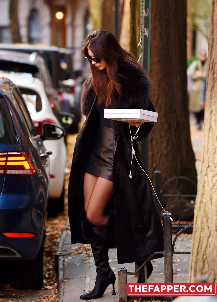  Emily Ratajkowski  Onlyfans Leaked Nude Image #6cHAc9aAYN