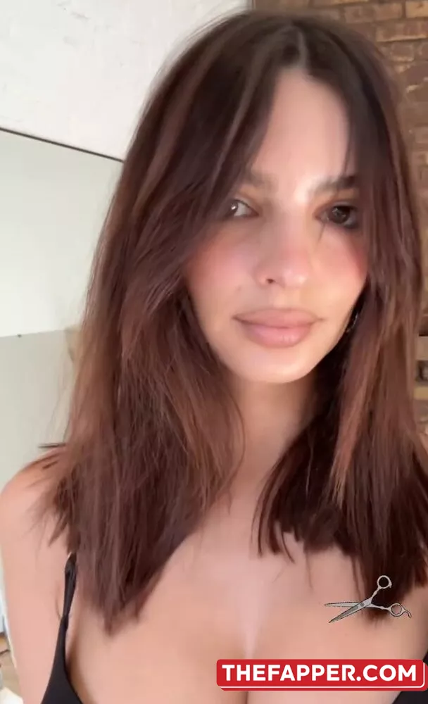  Emily Ratajkowski  Onlyfans Leaked Nude Image #7kekIJif8S