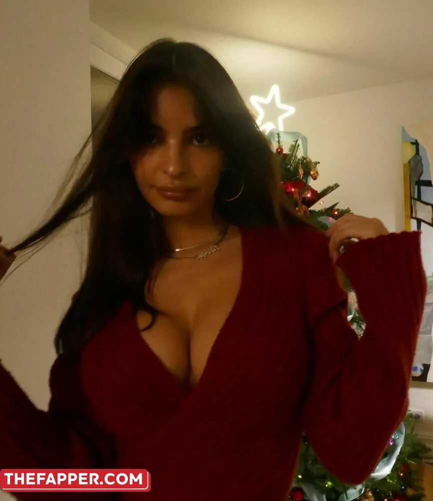  Emily Ratajkowski  Onlyfans Leaked Nude Image #ASH43CnImZ