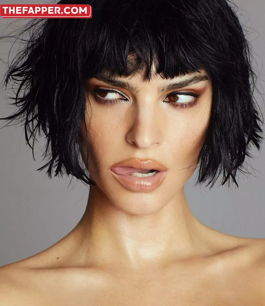  Emily Ratajkowski  Onlyfans Leaked Nude Image #IDNTZHlFp0