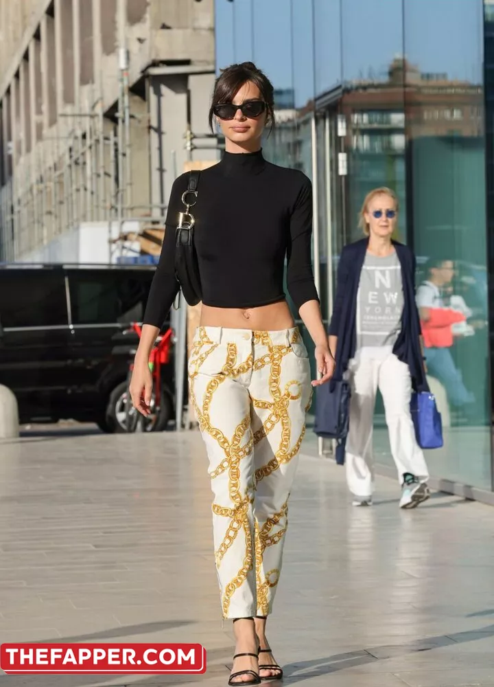  Emily Ratajkowski  Onlyfans Leaked Nude Image #PyitufAjVu