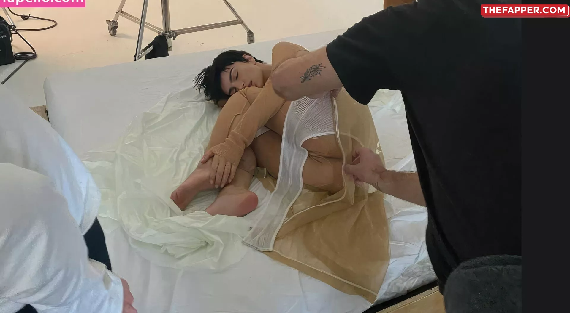  Emily Ratajkowski  Onlyfans Leaked Nude Image #Q72bWBfWBV