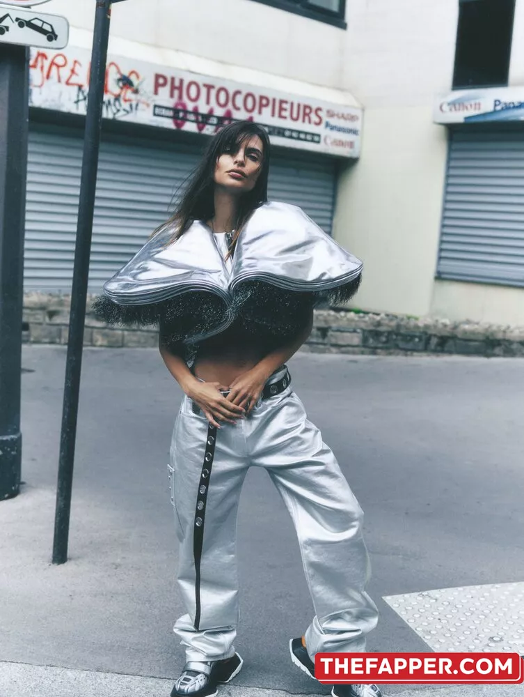  Emily Ratajkowski  Onlyfans Leaked Nude Image #Qd5nDNhM12