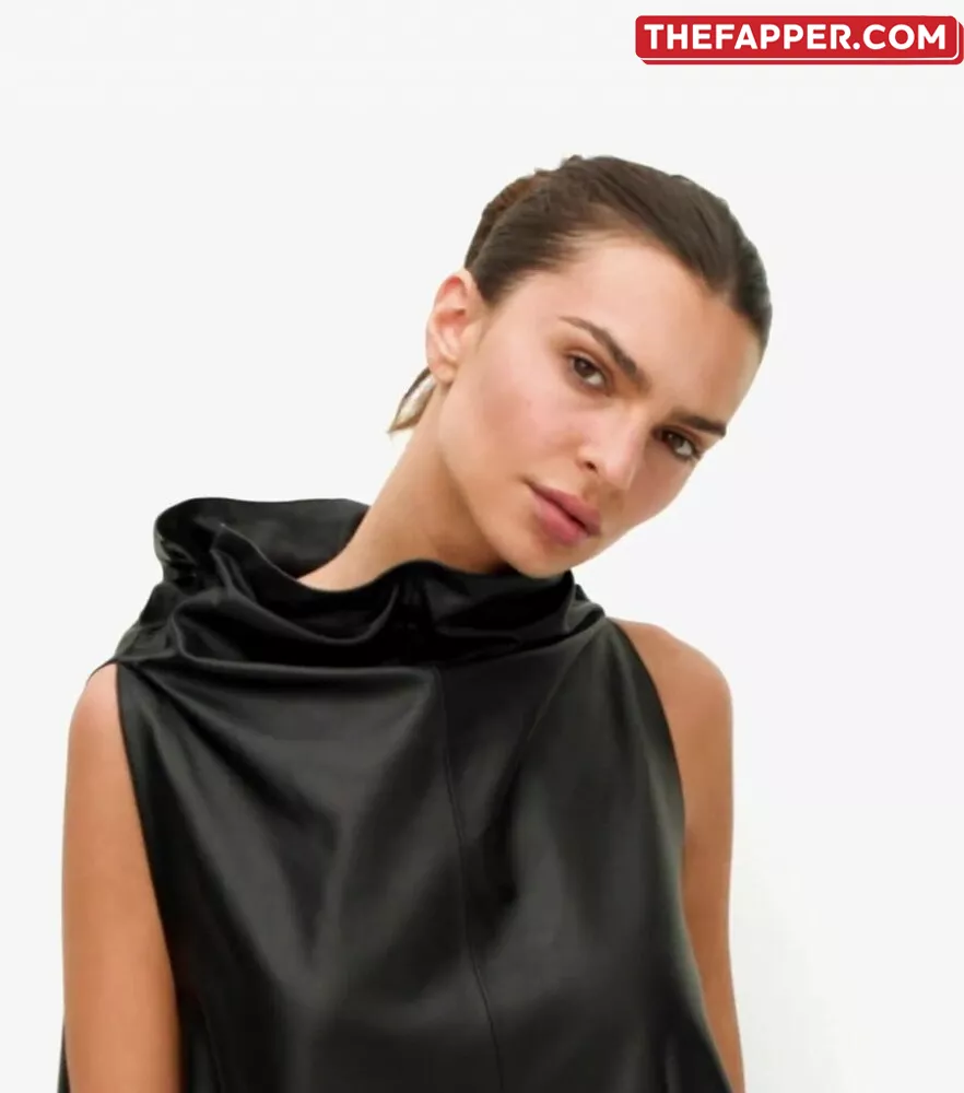  Emily Ratajkowski  Onlyfans Leaked Nude Image #VtirevgvUW