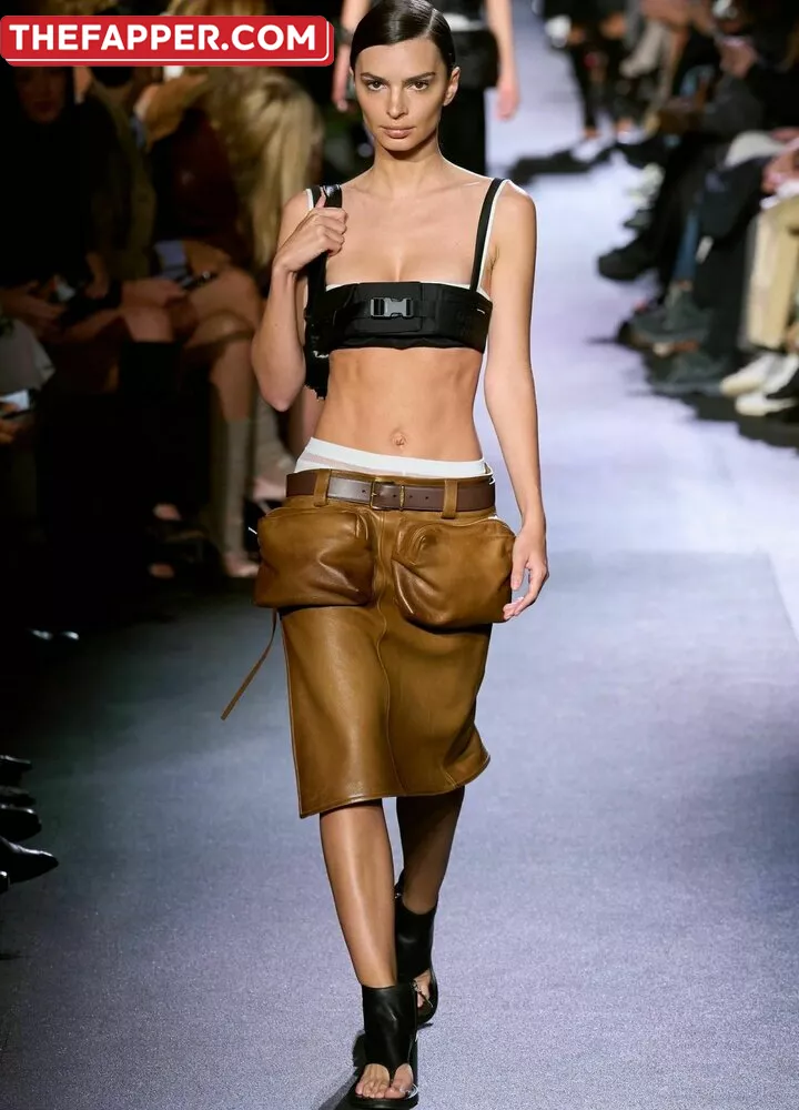 Emily Ratajkowski  Onlyfans Leaked Nude Image #Ws4Omaj7cs