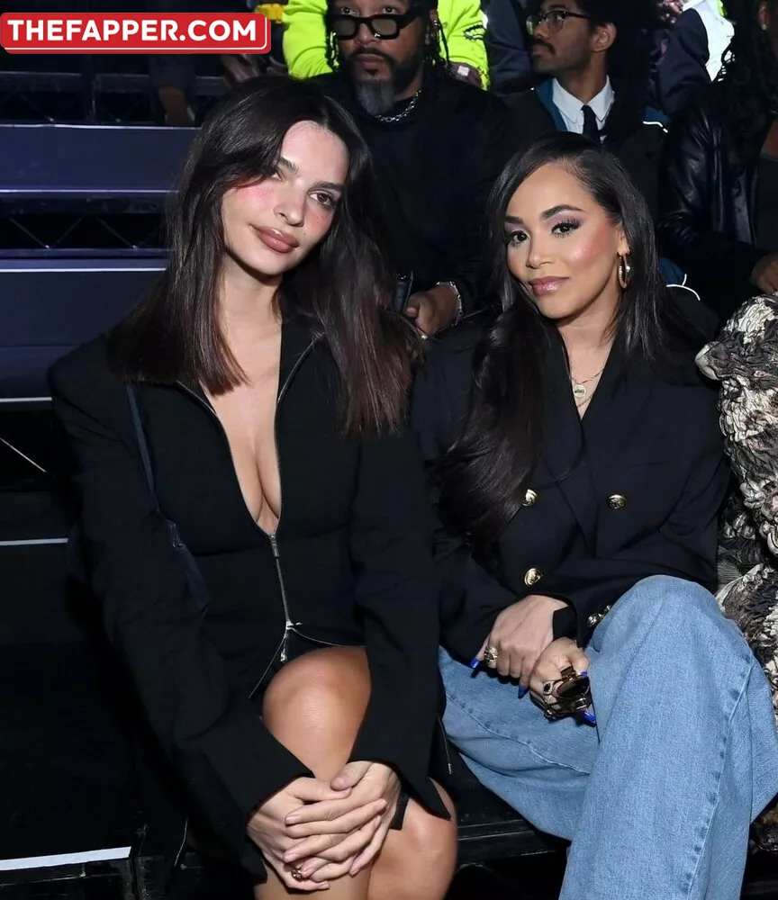  Emily Ratajkowski  Onlyfans Leaked Nude Image #Y5PpSeP5Ne