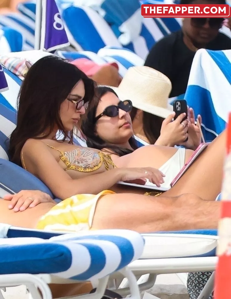  Emily Ratajkowski  Onlyfans Leaked Nude Image #qFxaFvnUEi