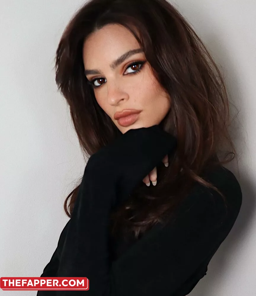  Emily Ratajkowski  Onlyfans Leaked Nude Image #x1H6LhxVbd