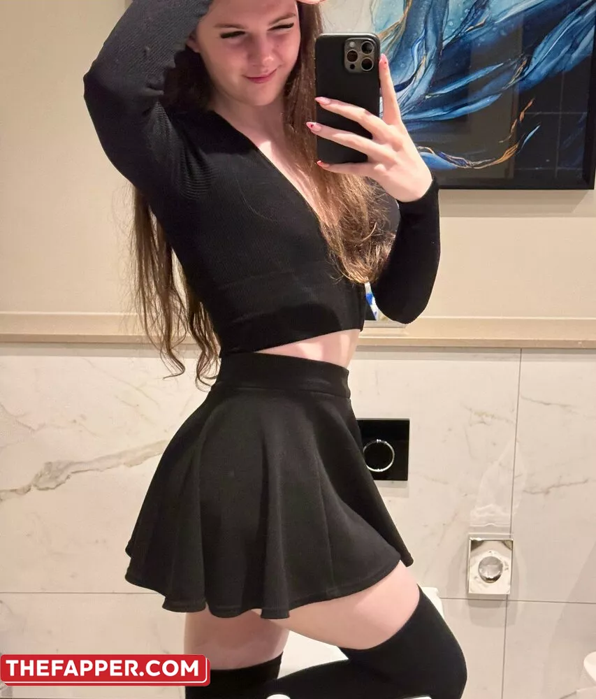  F1nn5ter  Onlyfans Leaked Nude Image #obVSD1tta4