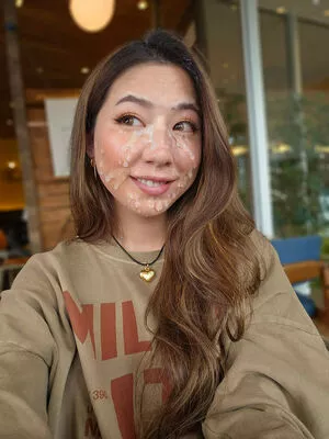  Fuslie #0181KPFmGe