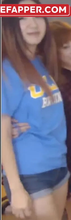  Fuslie  Onlyfans Leaked Nude Image #3KgBth983Q