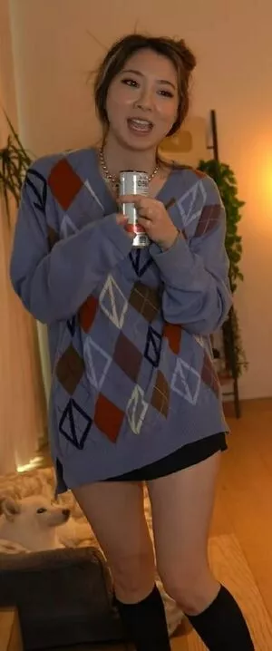  Fuslie #5B1ZE8Qep3