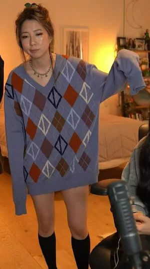  Fuslie #NQj8s8H1ma