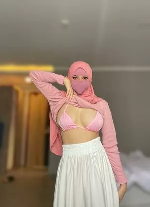  Hijab Camilla #IMJkTMZgD4