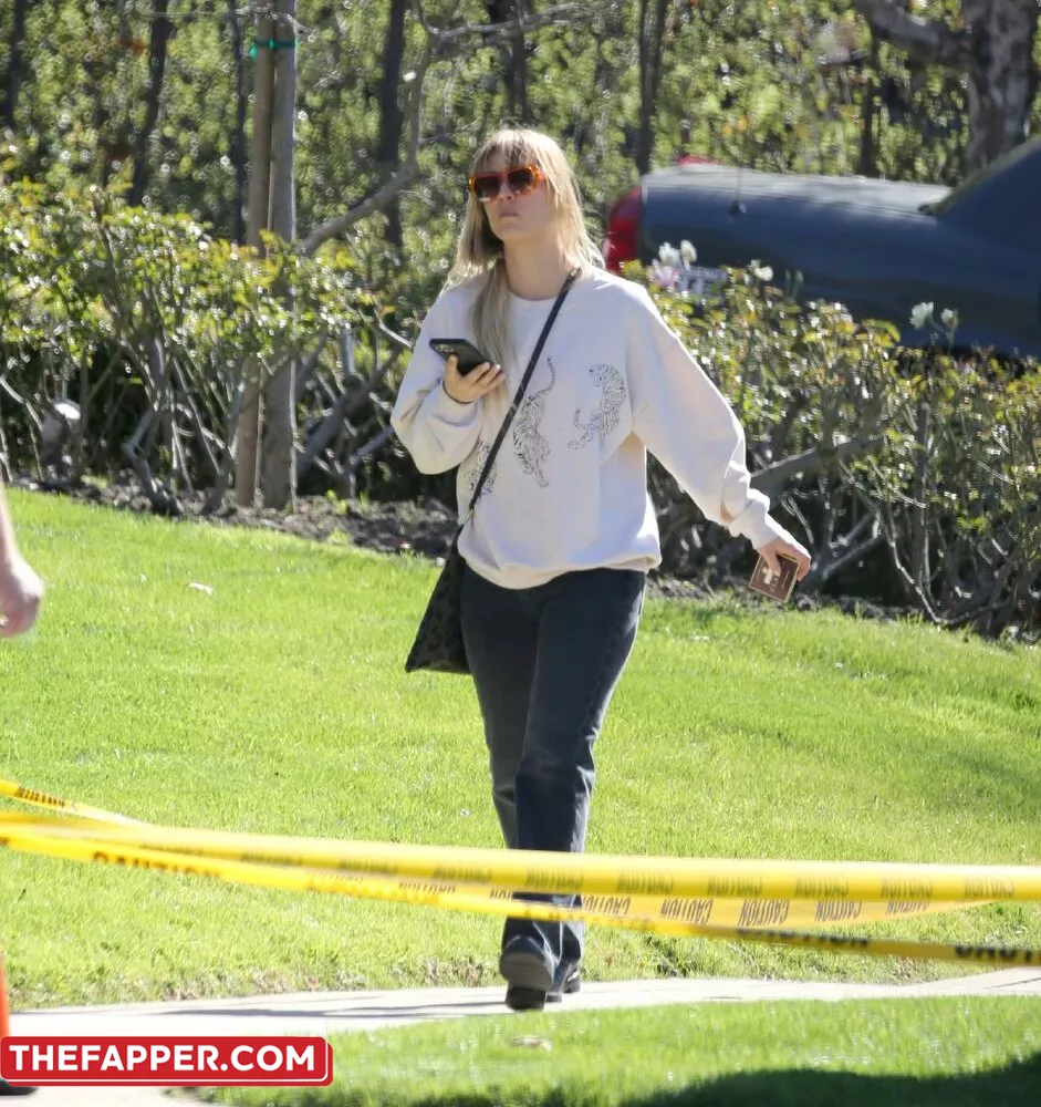  Kaley Cuoco  Onlyfans Leaked Nude Image #myyaVet9VY