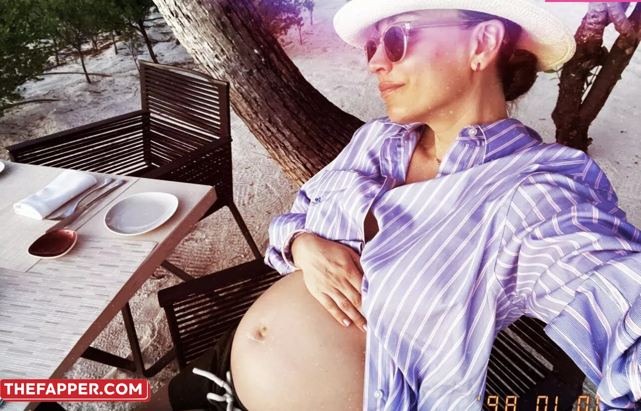  Kaley Cuoco  Onlyfans Leaked Nude Image #yvbCzSccGW