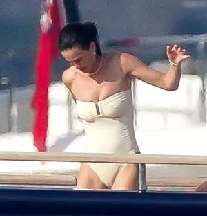  Katy Perry Onlyfans Leaked Nude Image #xZ8hLXEpLE