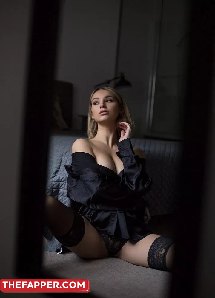 Lauren Laratta  Onlyfans Leaked Nude Image #HYezOdsaYE