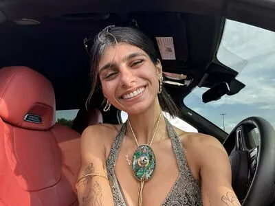  Mia Khalifa Onlyfans Leaked Nude Image #QQCMJG5ILU