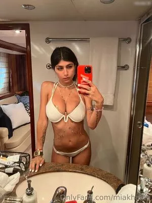  Mia Khalifa Onlyfans Leaked Nude Image #WnfLmj0R4E