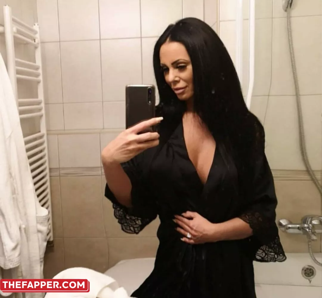  Onlyheni  Onlyfans Leaked Nude Image #3jwadqaZNu