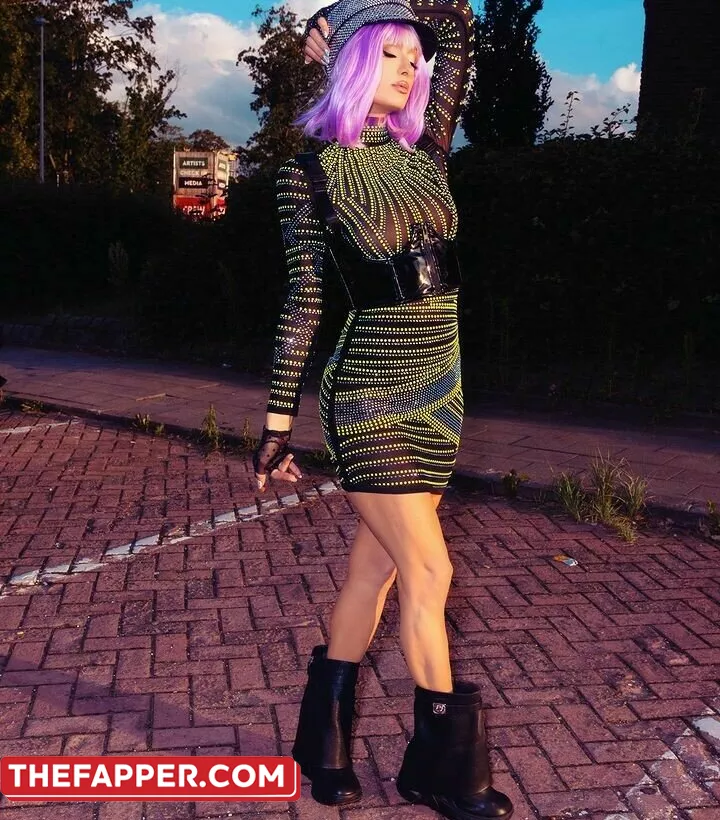  Paris Hilton  Onlyfans Leaked Nude Image #Nzl7dKWOyX