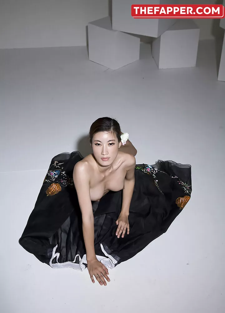  Playboy International  Onlyfans Leaked Nude Image #mFFKitMwWV