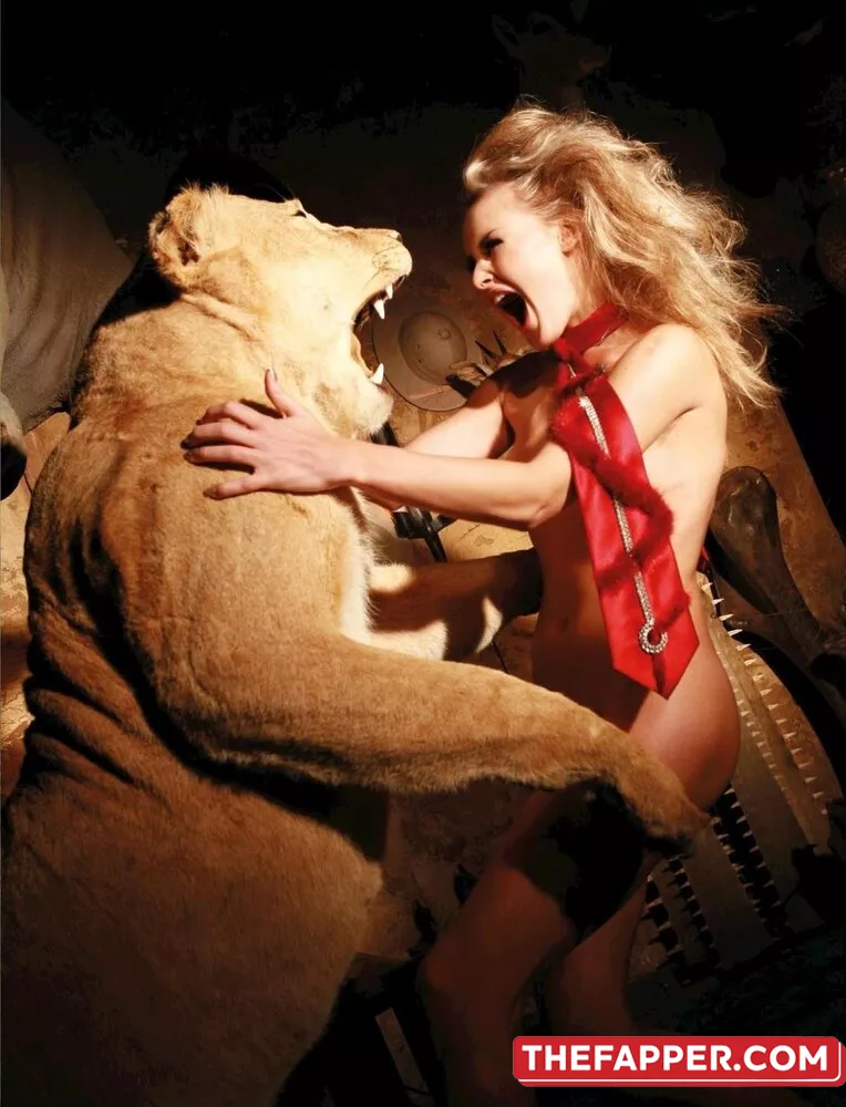  Playboy International  Onlyfans Leaked Nude Image #ur4N2zMhDh