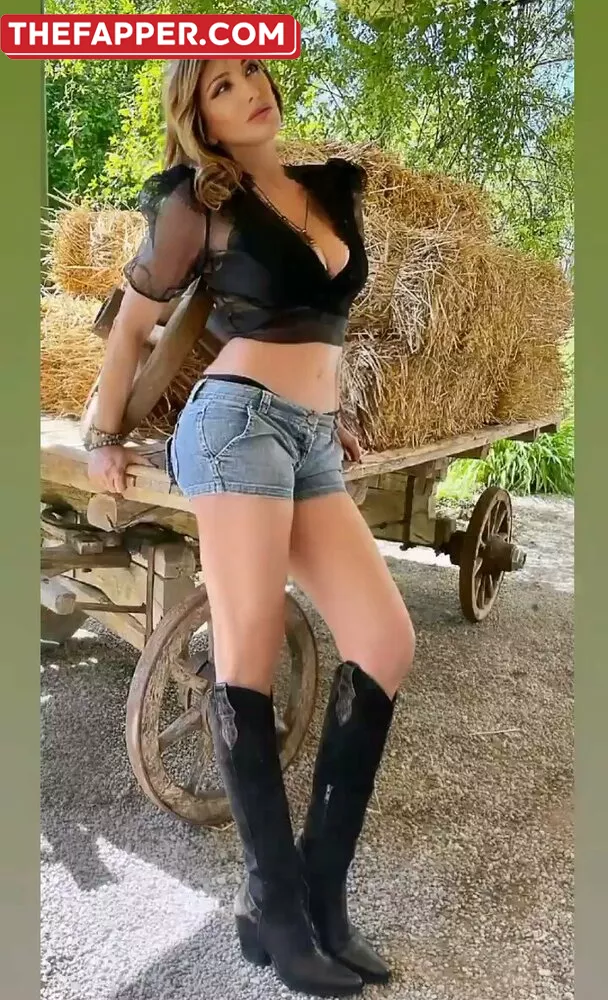 Sabrina Salerno  Onlyfans Leaked Nude Image #FXc3mAyMd7