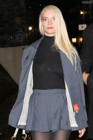 25698 Onlyfans Leaked Nude Image #GOFHNa62mZ