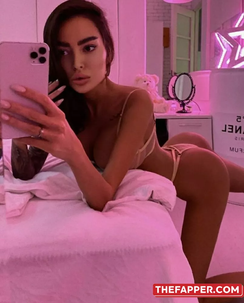 Alena Omovich  Onlyfans Leaked Nude Image #ARAs8sr8pJ