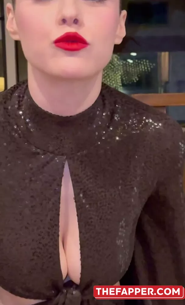 Alexandra Daddario  Onlyfans Leaked Nude Image #UkVZb3JqRi
