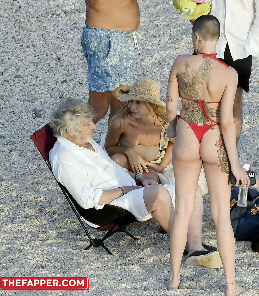 Alexis Ren  Onlyfans Leaked Nude Image #qRFed2Pc9s