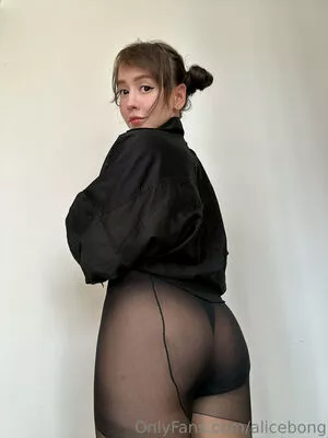Alicebong Onlyfans Leaked Nude Image #0ZL0ARfDUH