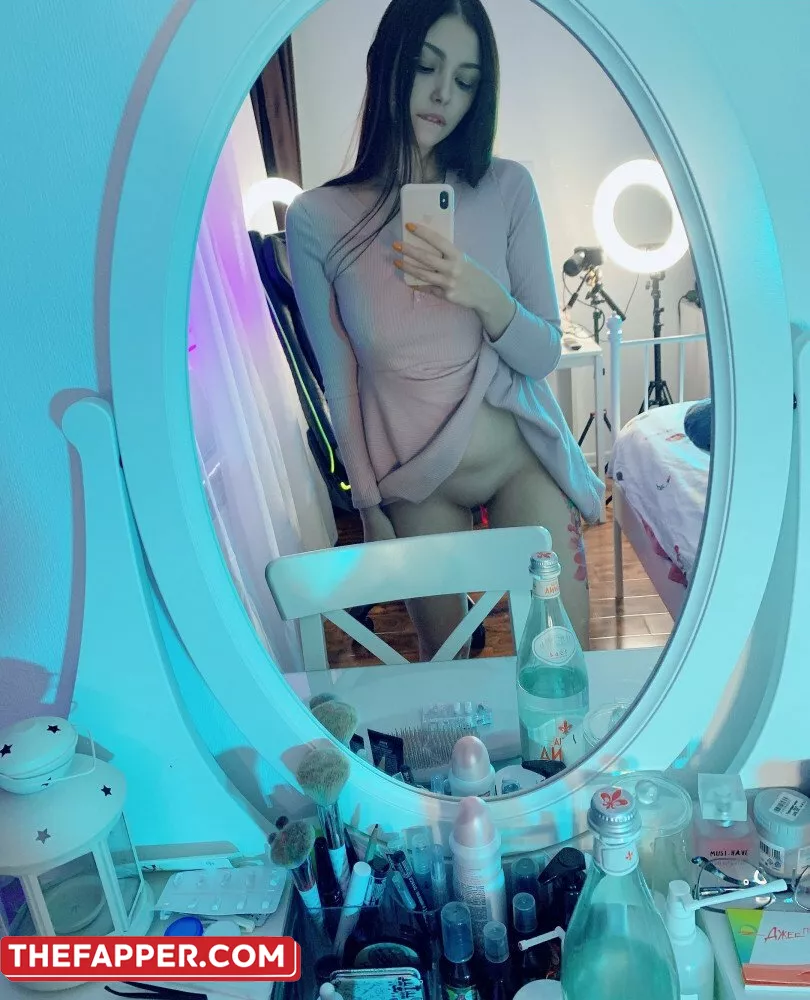 Aliselis  Onlyfans Leaked Nude Image #k8TJCbWn9c