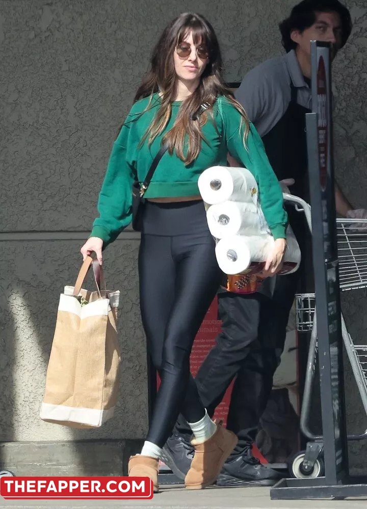 Alison Brie  Onlyfans Leaked Nude Image #pdRtr6JsQu