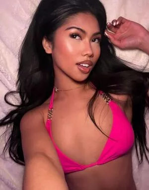 Alyanna Joelle #lLj4WmMdJB