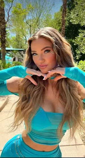Alyssa Mckay #HBqKZQbXkq