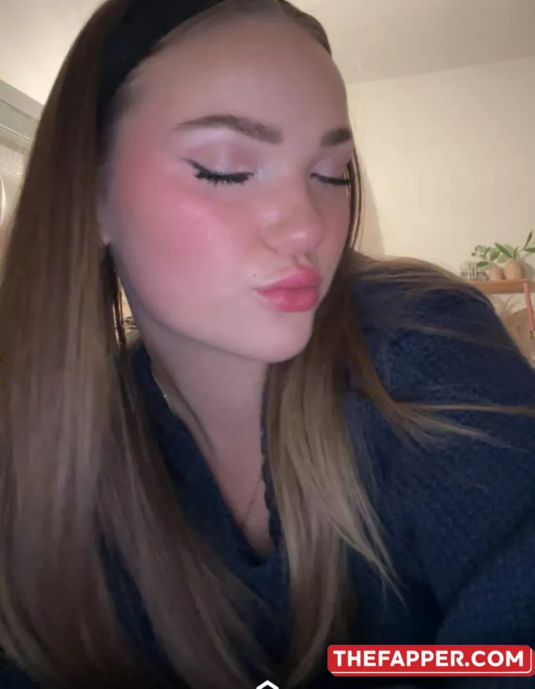 Alyssa Mckay  Onlyfans Leaked Nude Image #MdM8N57VNr