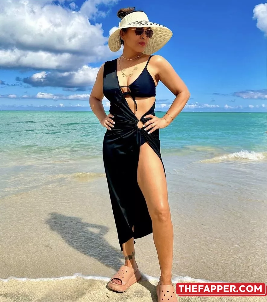 Alyssa Milano  Onlyfans Leaked Nude Image #8CqQd9yvrS