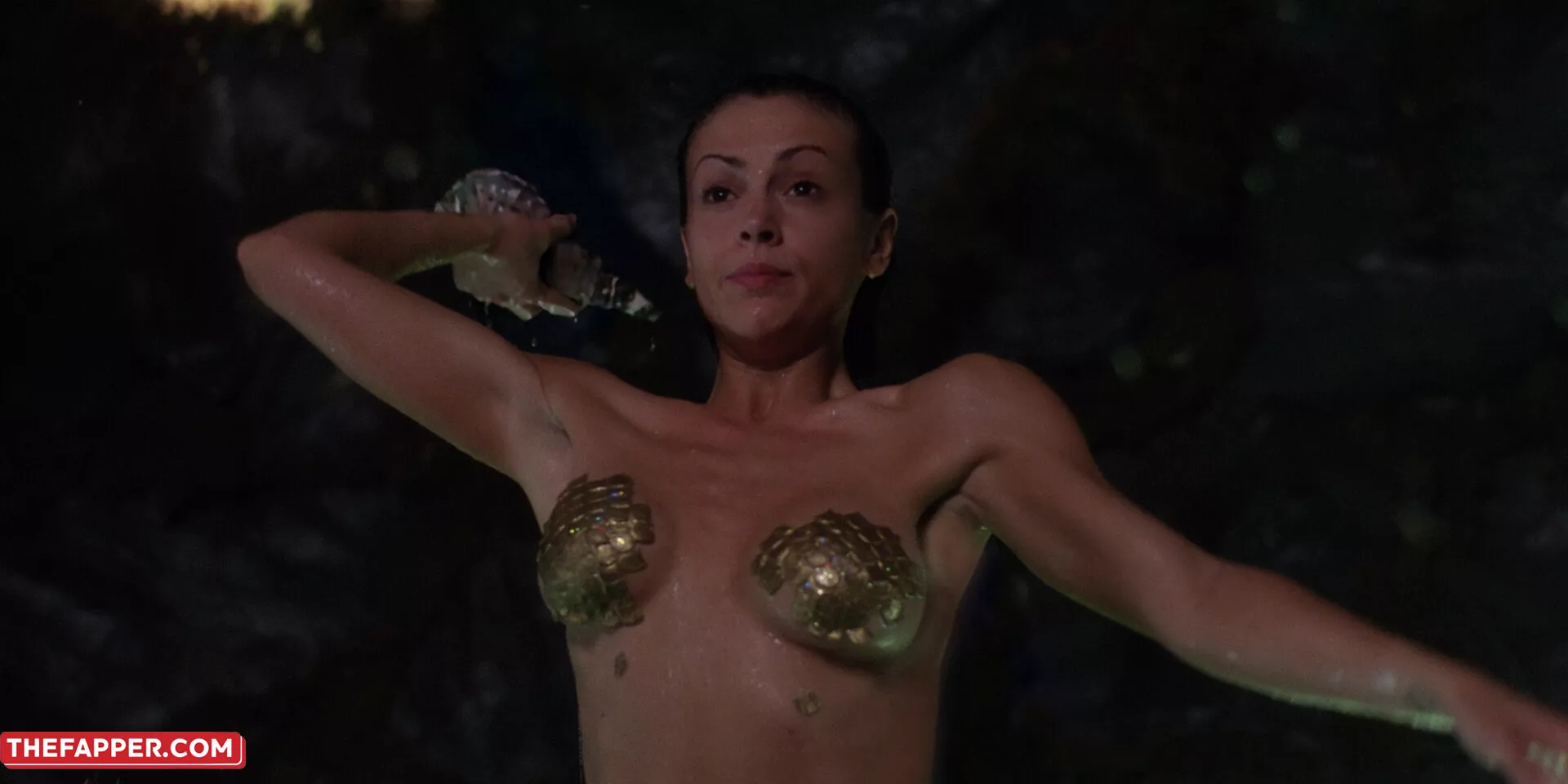 Alyssa Milano  Onlyfans Leaked Nude Image #9Z8eQNT7Pr