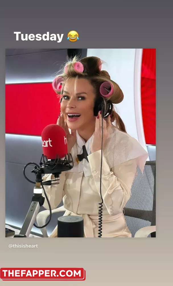 Amanda Holden  Onlyfans Leaked Nude Image #6Eh294qe2a