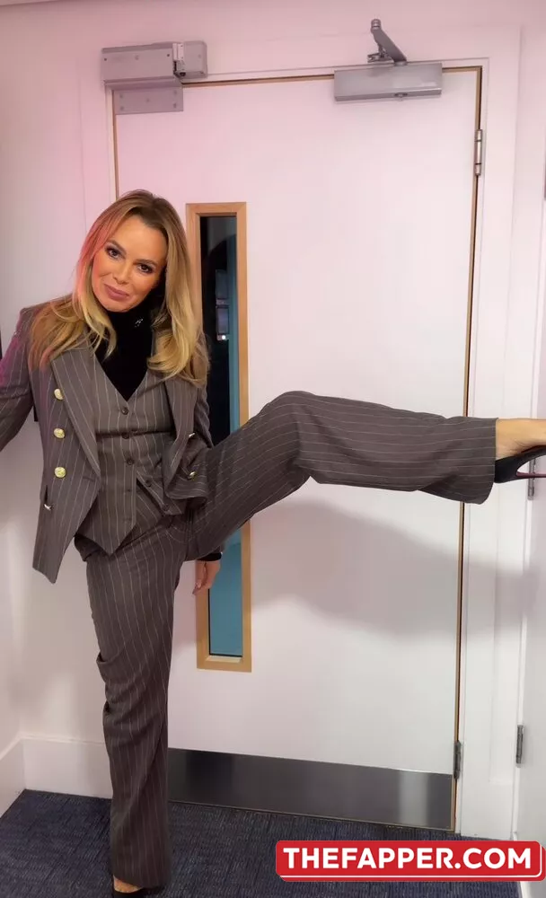 Amanda Holden  Onlyfans Leaked Nude Image #NXGacEEINI